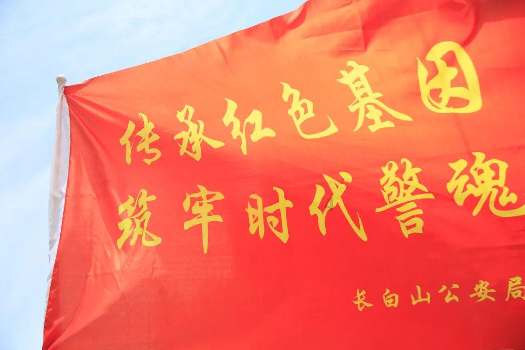 哪个可以玩游戏挣钱的游戏画面